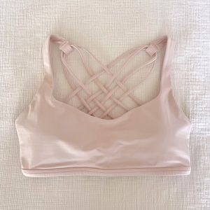 Lululemon Sports Bra - Free to be wild Bra